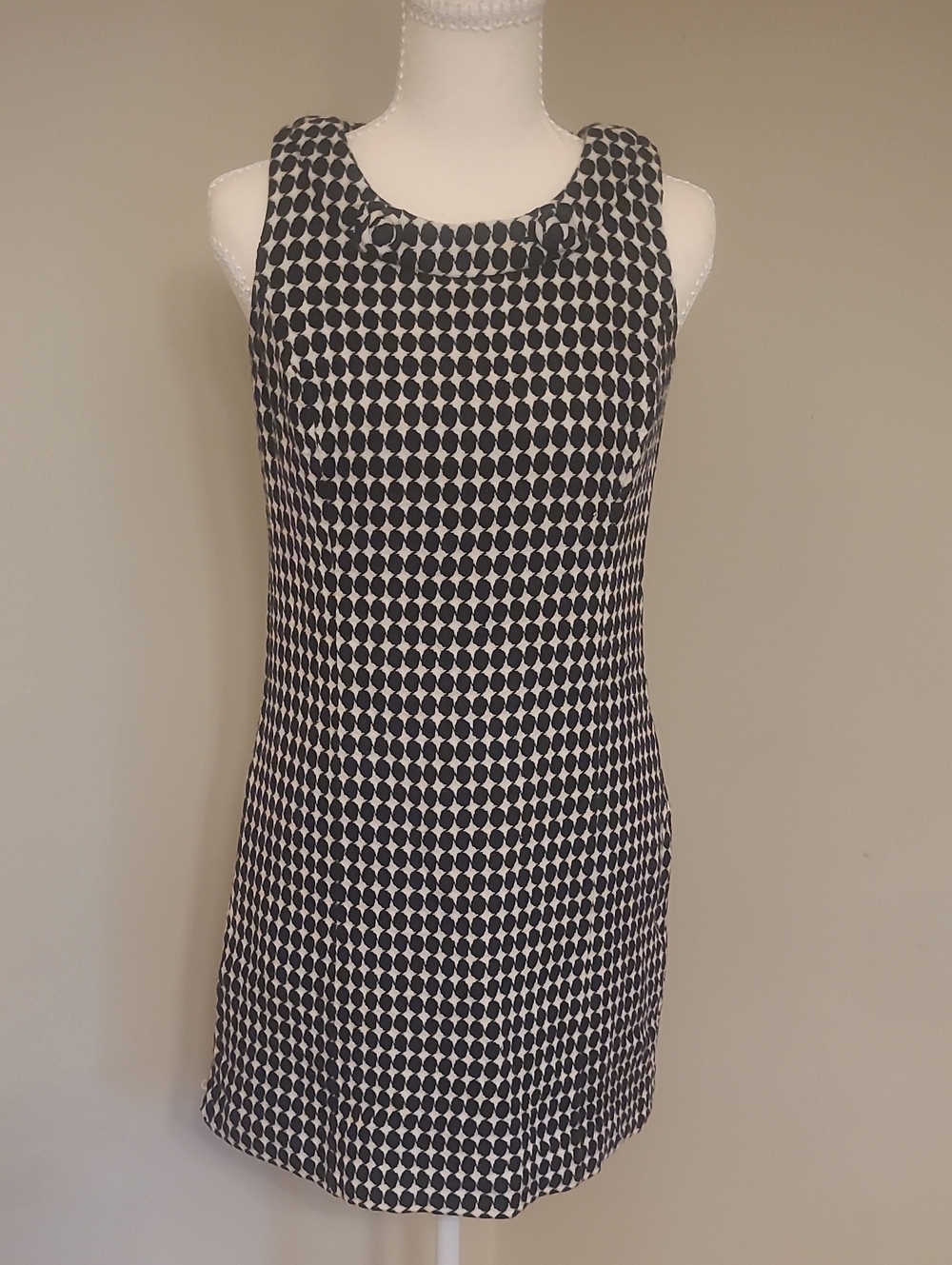 LOFT Sleeveless Mini Dress. 6P